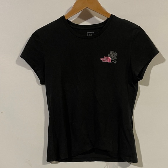 The North Face Women's Black Tee with Pink Logo - Picture 1 of 3